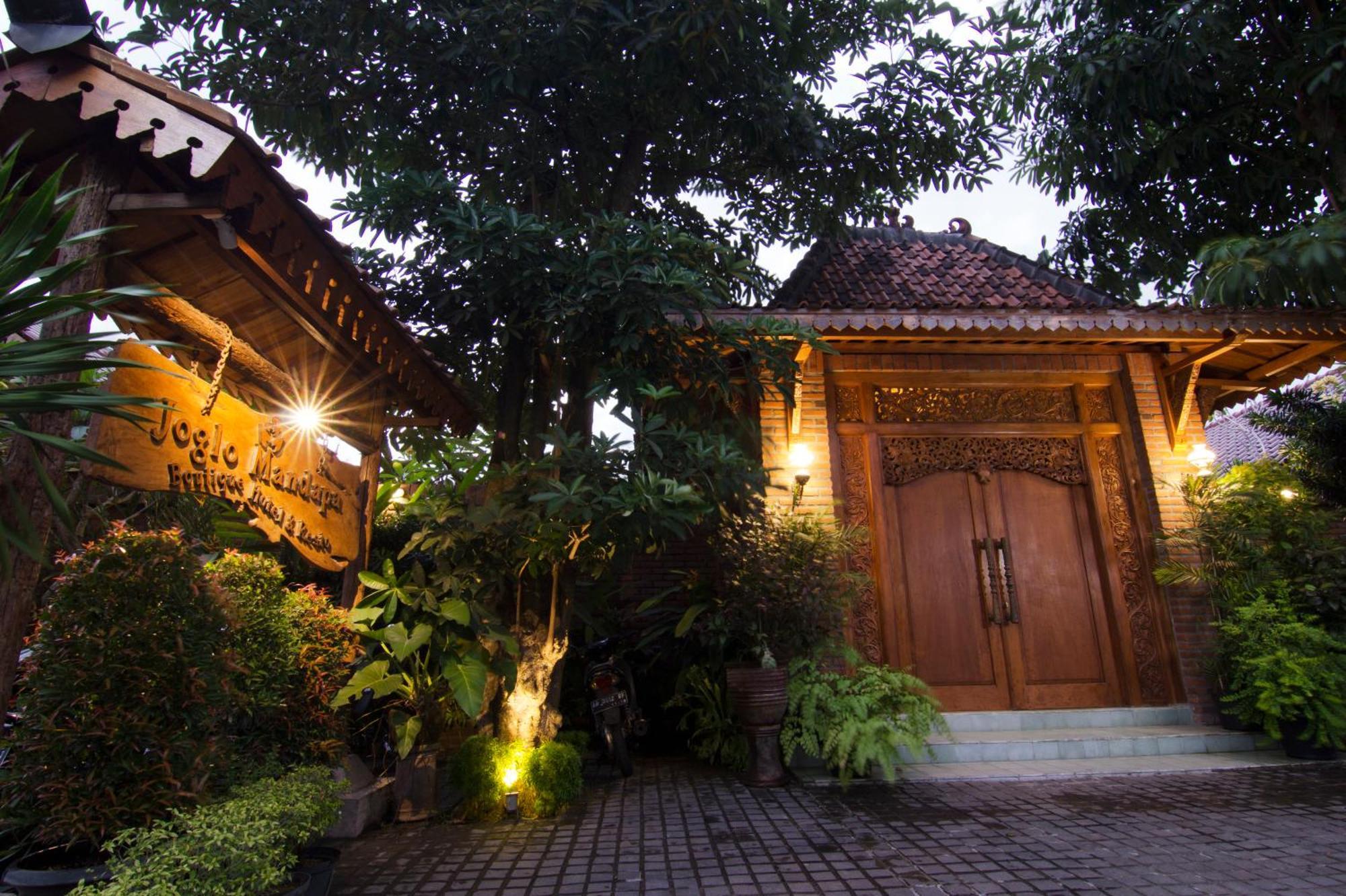 Joglo Mandapa Boutique Hotel Jarakan Exterior foto